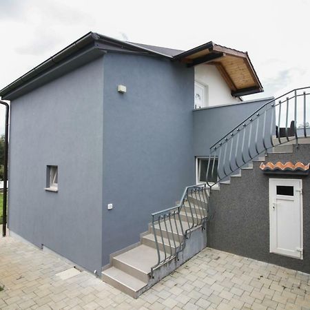 Sebi Apartment 300 M From Beach Rovinj Exterior photo